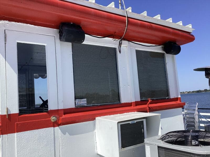 1984 Commercial Vinette 99 Paddle Wheel