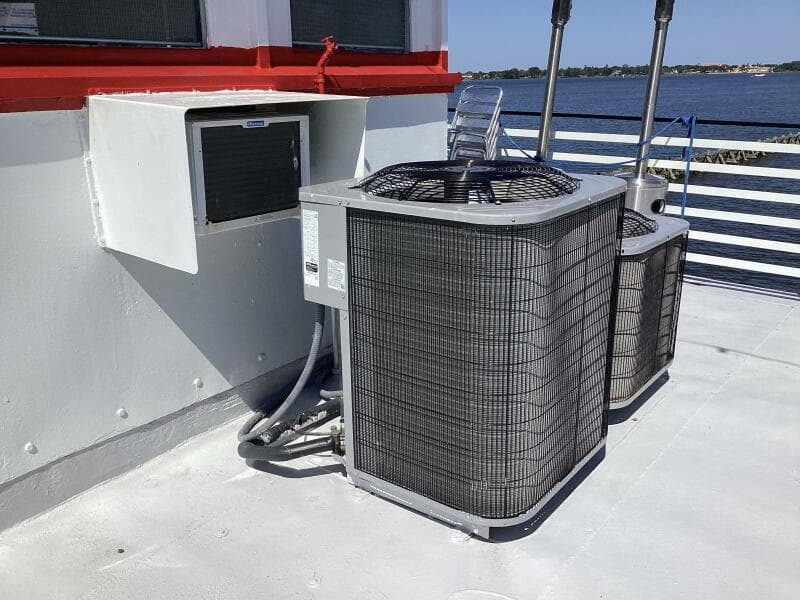 1984 Commercial Vinette 99 Paddle Wheel