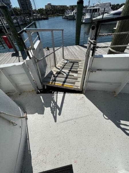 1984 Commercial Vinette 99 Paddle Wheel