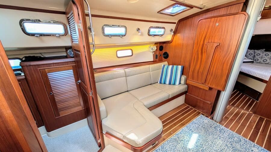 2019 Island Packet 349