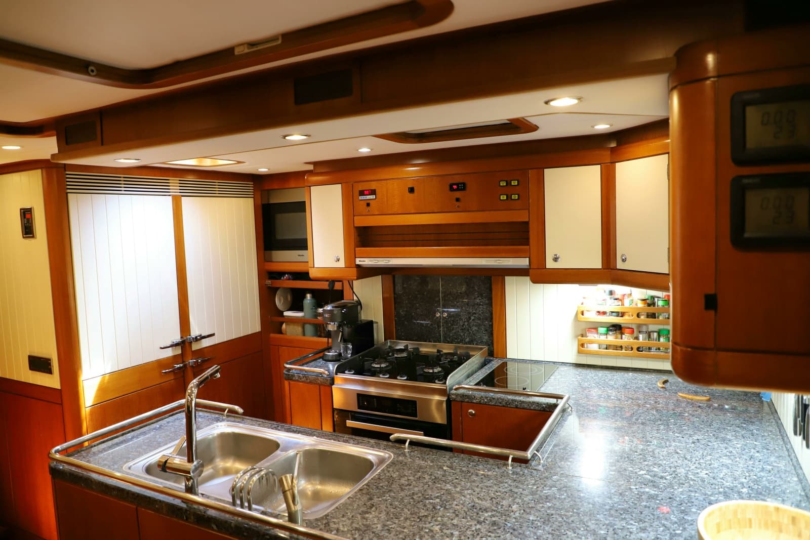 2002 Nautor Swan Swan 112 - Photo 40