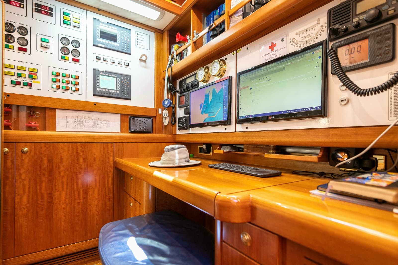 2002 Nautor Swan Swan 112 - Photo 38