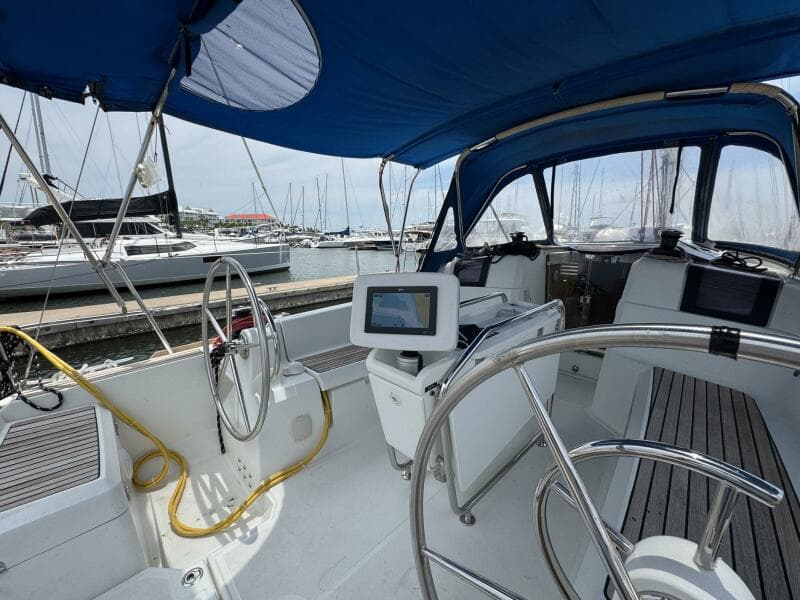 2018 Jeanneau Sun Odyssey 389