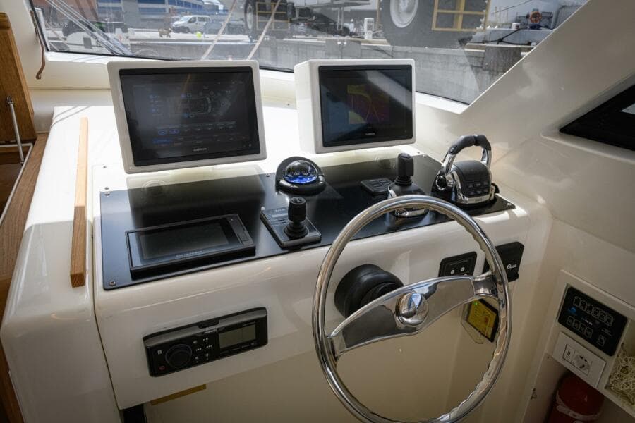 2025 Toy Marine 51 Fly