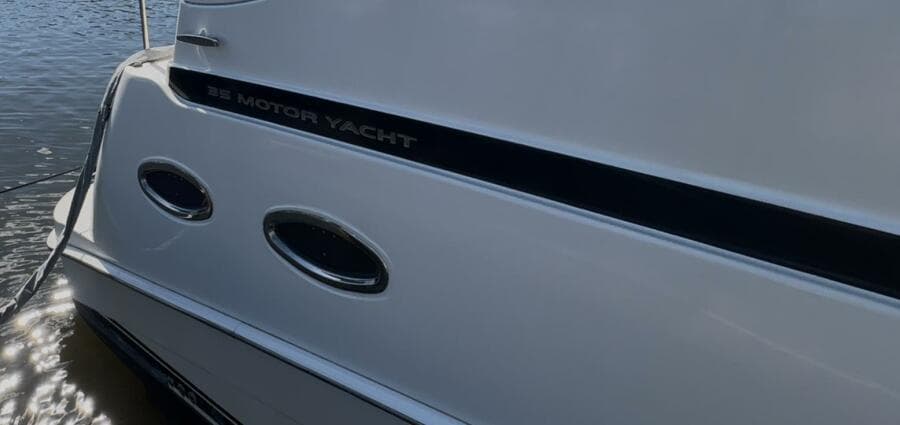 2005 Silverton 35 Motor Yacht