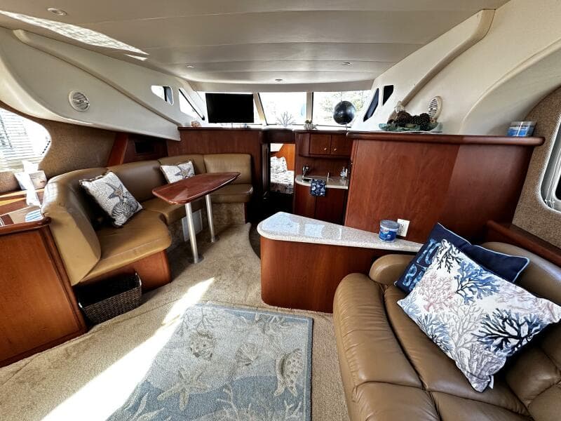 2005 Silverton 35 Motor Yacht