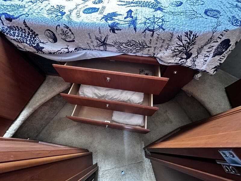 2005 Silverton 35 Motor Yacht