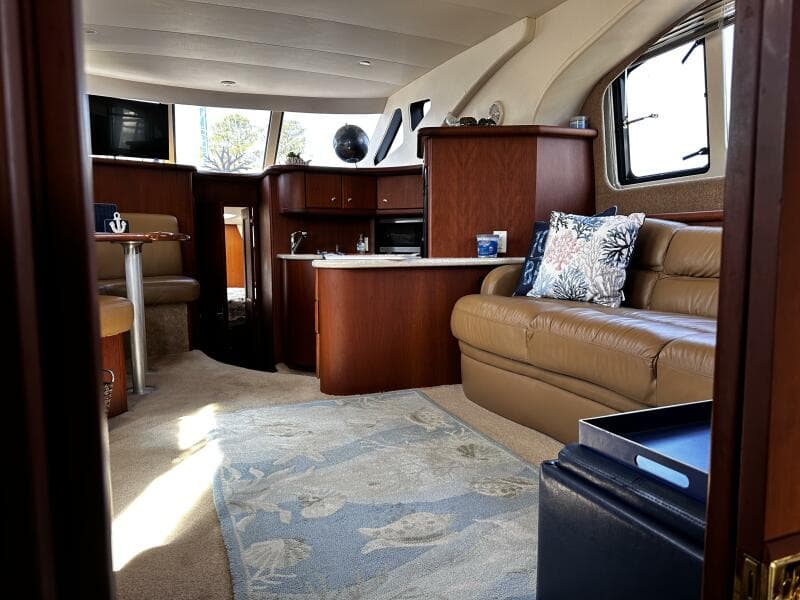 2005 Silverton 35 Motor Yacht