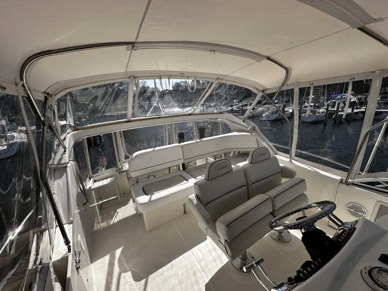2005 Silverton 35 Motor Yacht
