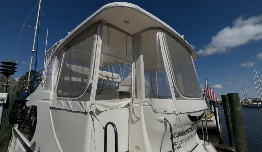 2005 Silverton 35 Motor Yacht