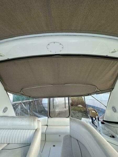 2001 Cruisers 3672 Express