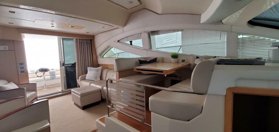 2012 Sea Ray 450 Sedan Bridge