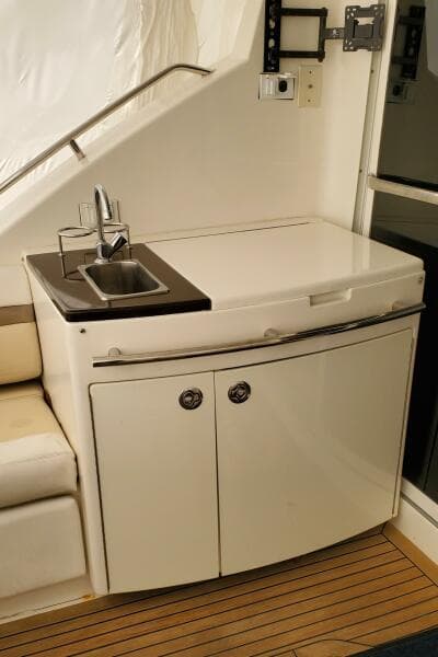 2012 Sea Ray 450 Sedan Bridge