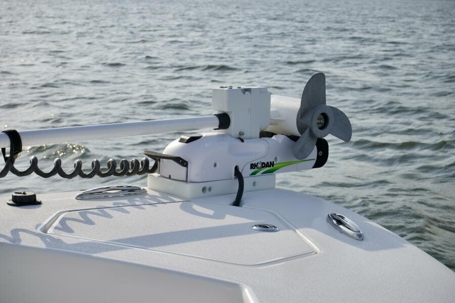 Bow with Trolling Motor