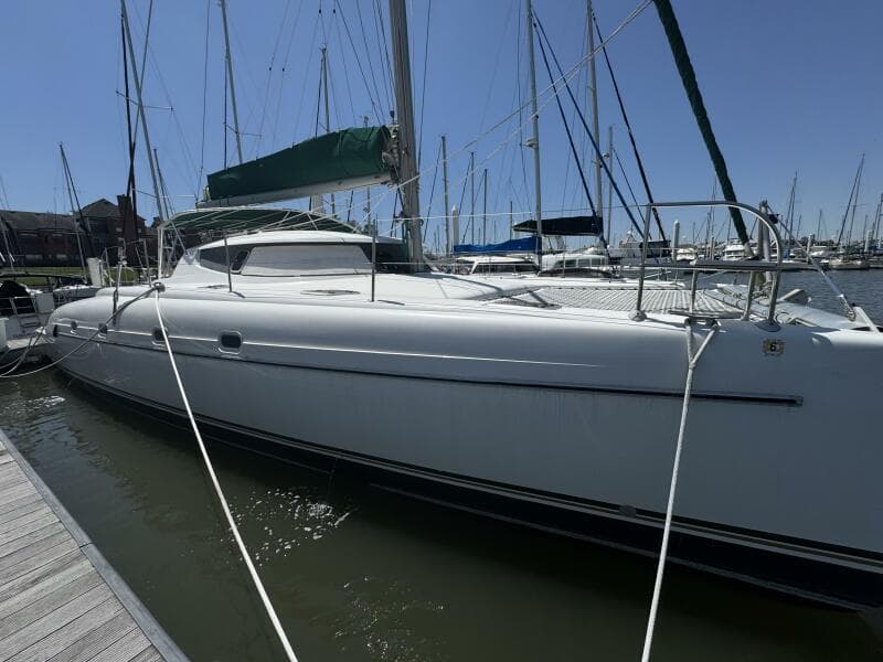 1999 Fountaine Pajot Bahia 46