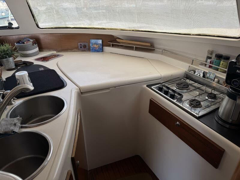 1999 Fountaine Pajot Bahia 46