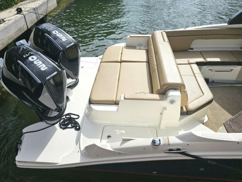 2018 Sea Ray 290 SDX