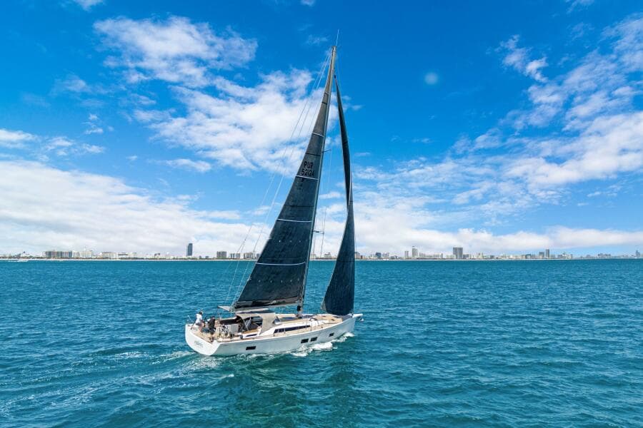 2017 Grand Soleil 52 LC