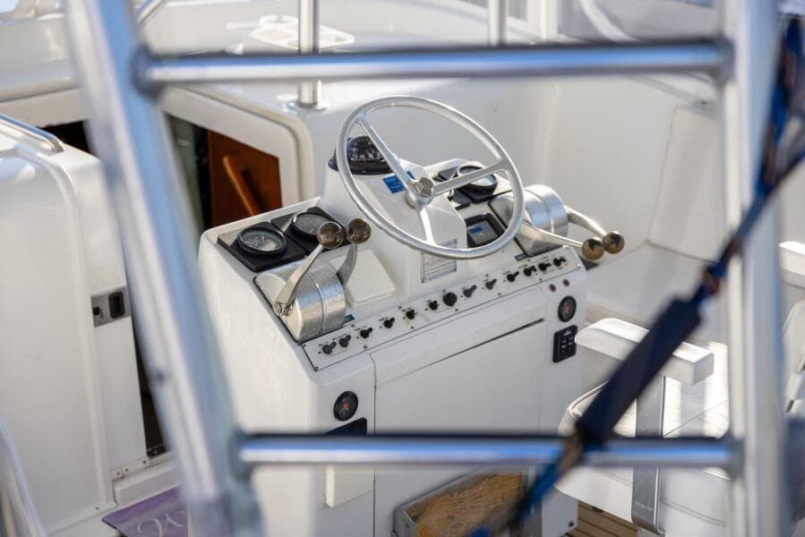 1997 Luhrs Tournament 320 Open