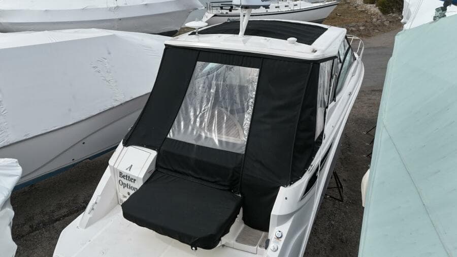 2023 Sea Ray 320 Sundancer - Photo 15