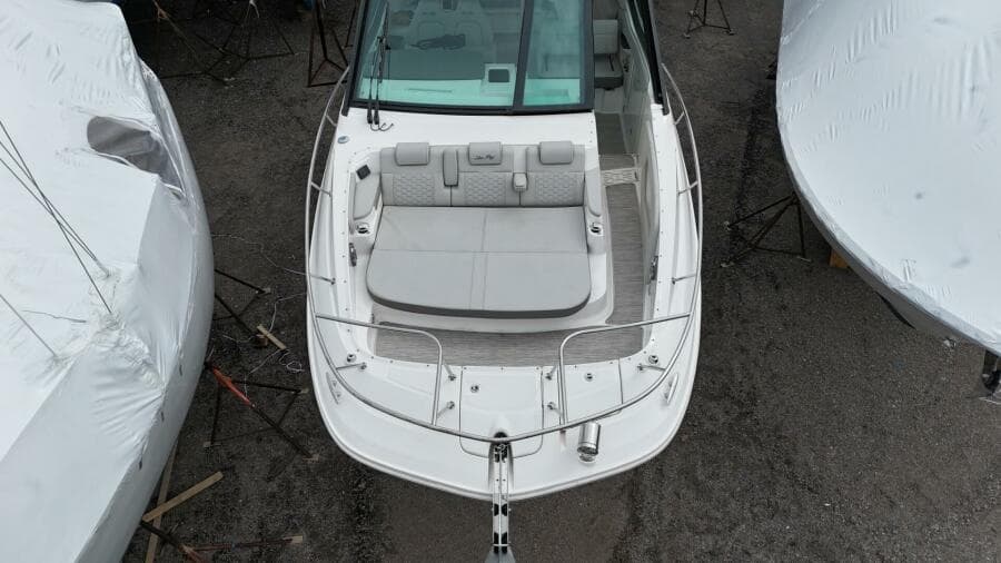2023 Sea Ray 320 Sundancer - Photo 19