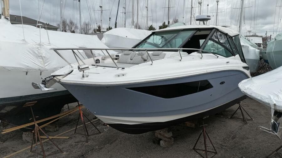 2023 Sea Ray 320 Sundancer - Photo 11