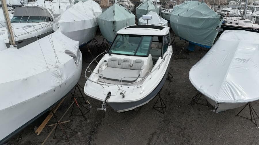2023 Sea Ray 320 Sundancer - Photo 13