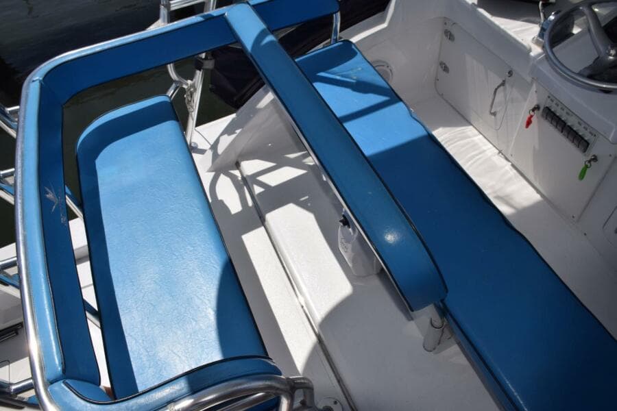 Cozy And Functional Seating