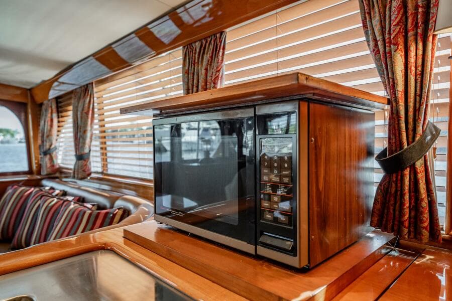 1983 Rybovich 55 Convertible