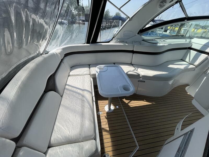 2013 Rinker 310 Express Cruiser