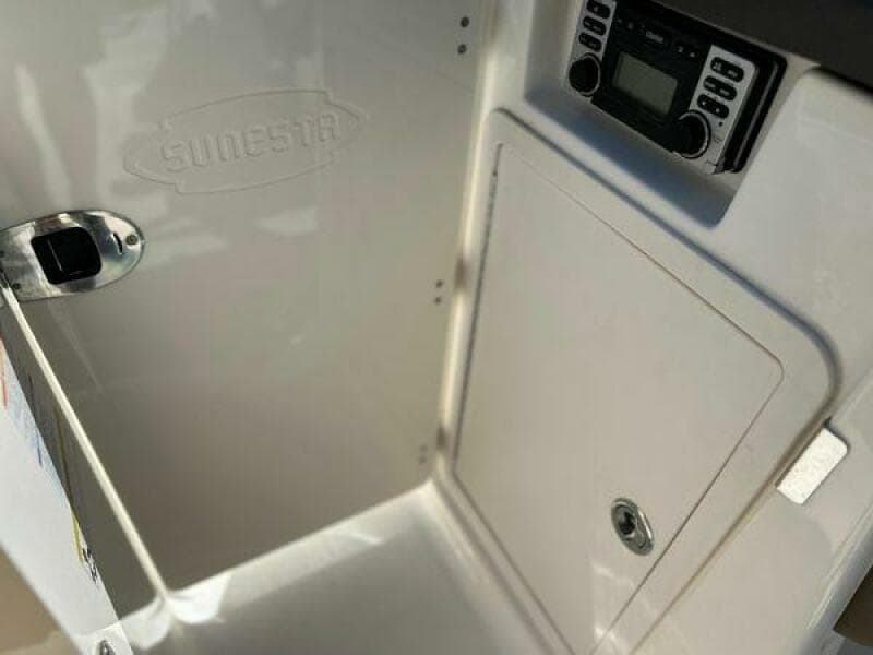 2014 Chaparral 244 Sunesta