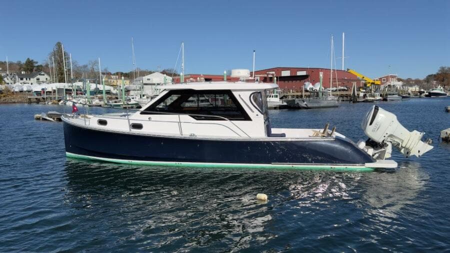 2022 True North 34 Outboard Express