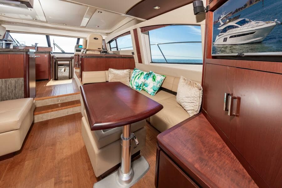 2015 Sea Ray 510 Fly