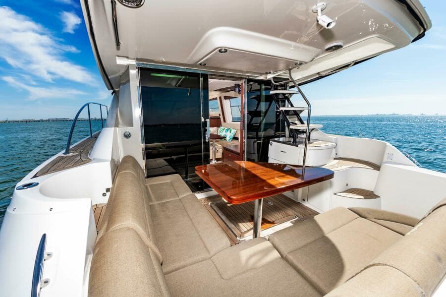 2015 Sea Ray 510 Fly