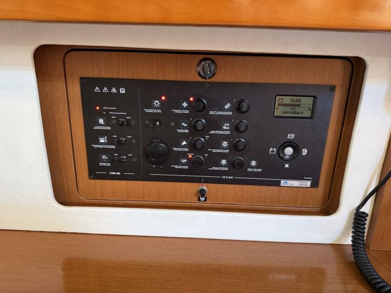 2016 Beneteau Oceanis 45