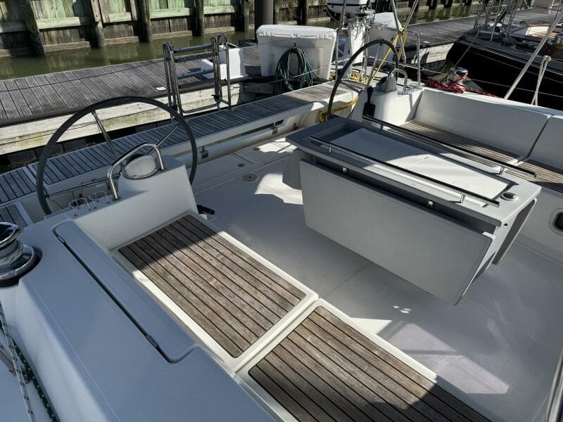 2016 Beneteau Oceanis 45
