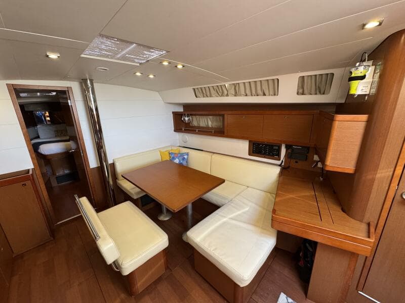 2016 Beneteau Oceanis 45