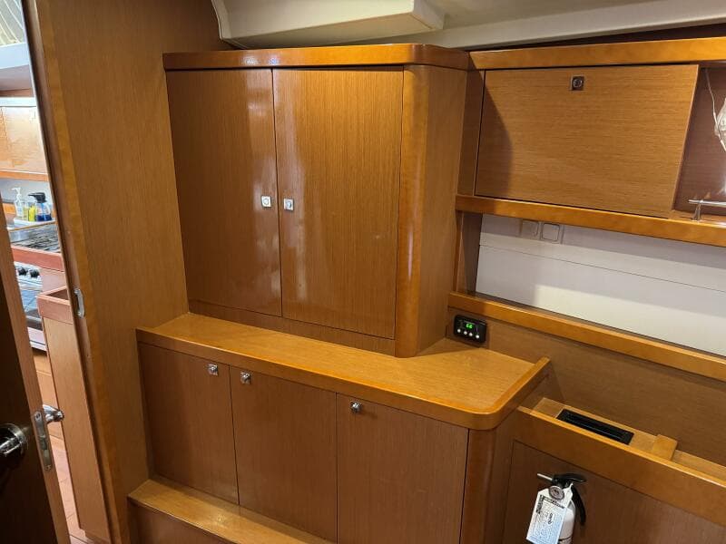 2016 Beneteau Oceanis 45