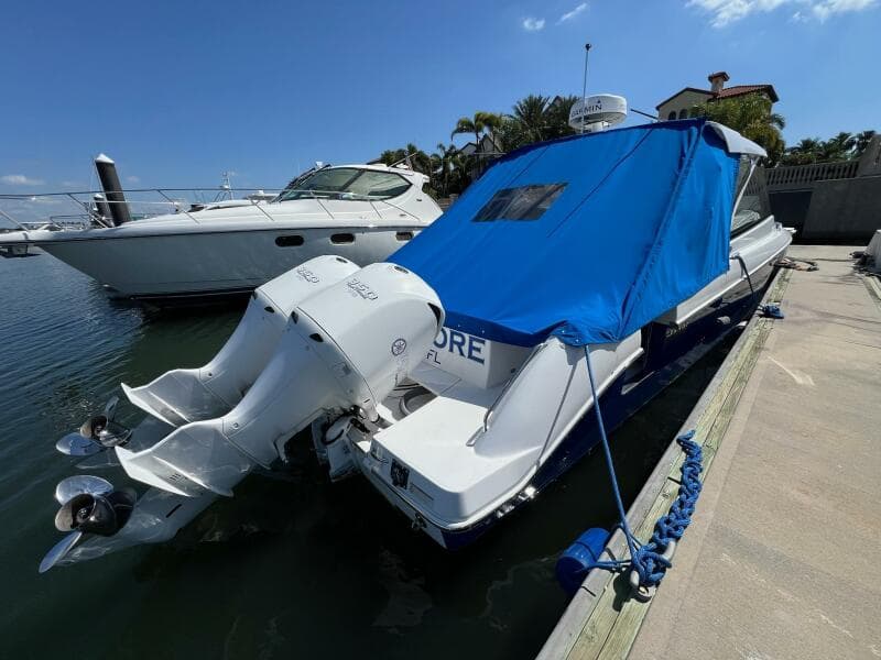 2019 Everglades 340 Dual Console- Transom 