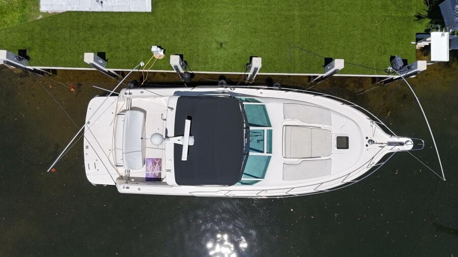 1998 Tiara Yachts 3500 Express
