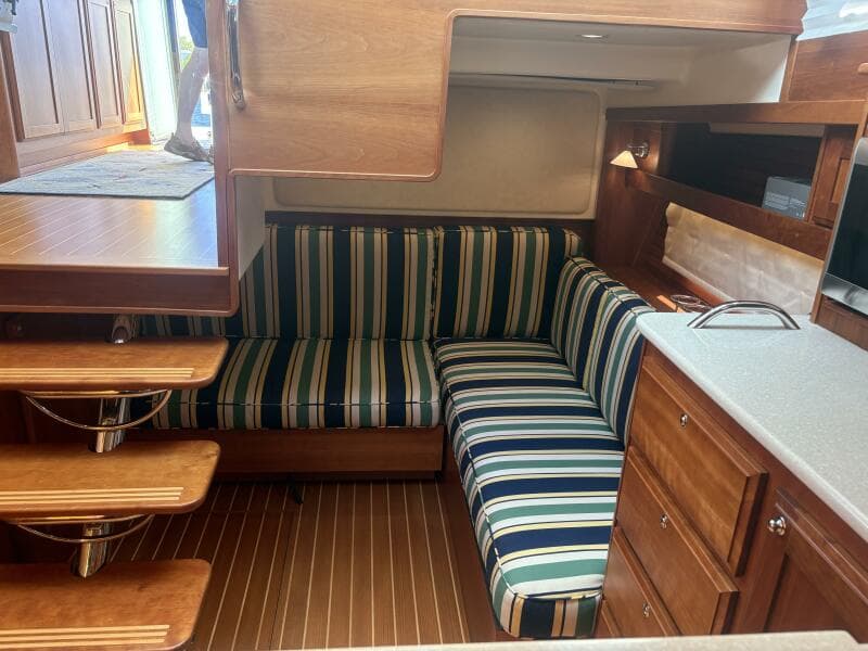 2016 Sabre 38 Salon Express