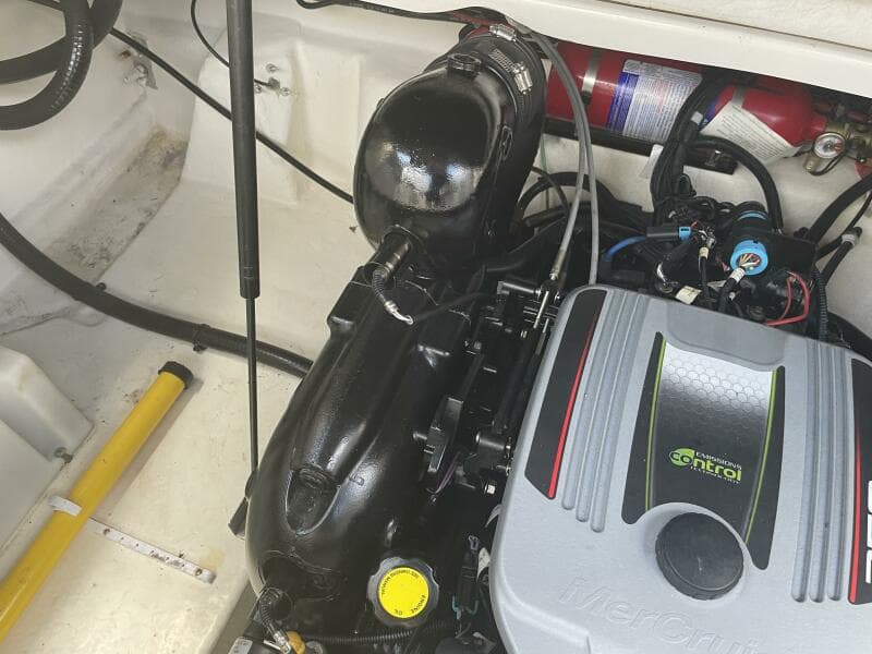 2015 Sea Ray 260 Sundancer