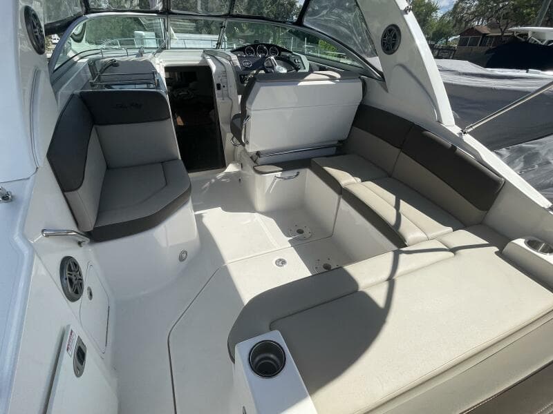 2015 Sea Ray 260 Sundancer
