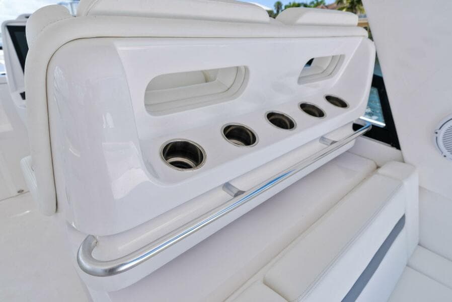 2022 Intrepid 438 Evolution