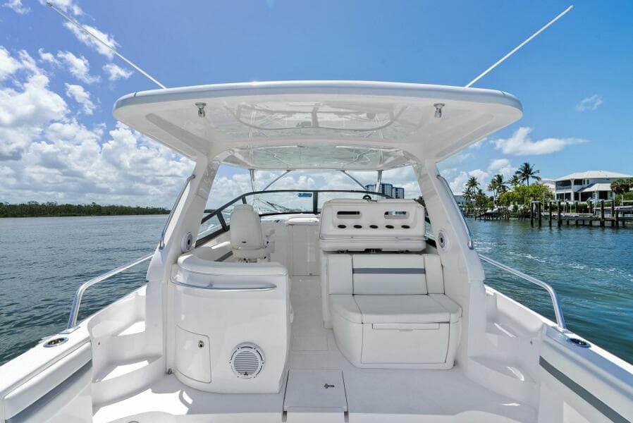 2022 Intrepid 438 Evolution