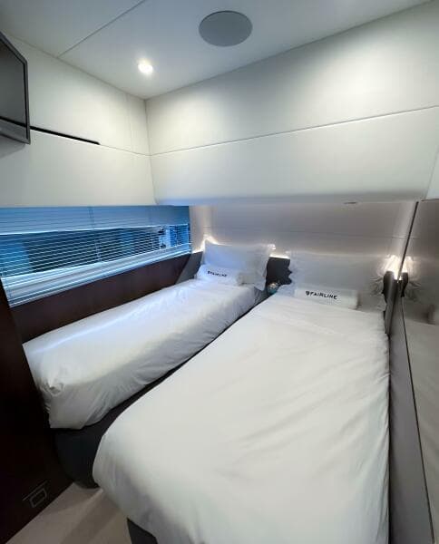 2023 Fairline Phantom 65