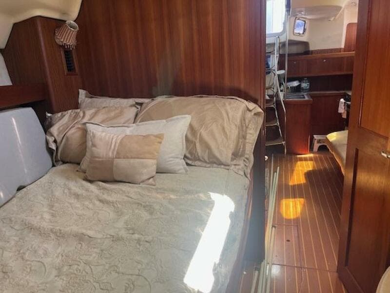 1999 Hunter Passage 450