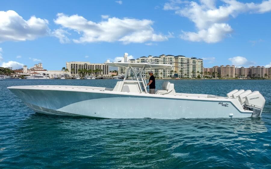 2019 SeaVee 390Z - Photo 4