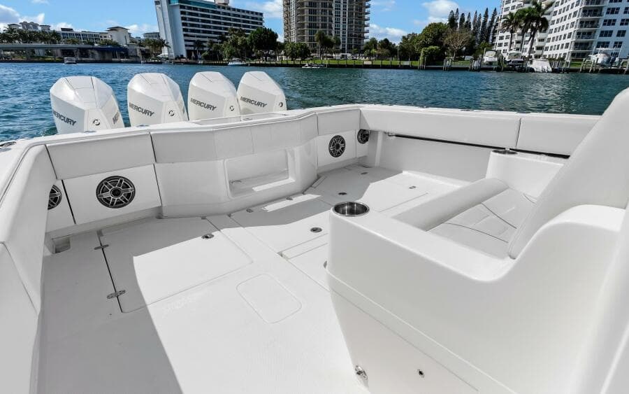 2019 SeaVee 390Z - Photo 22