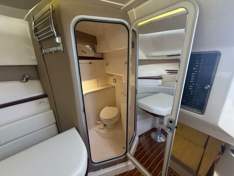 2016 Grady-White 330 Express